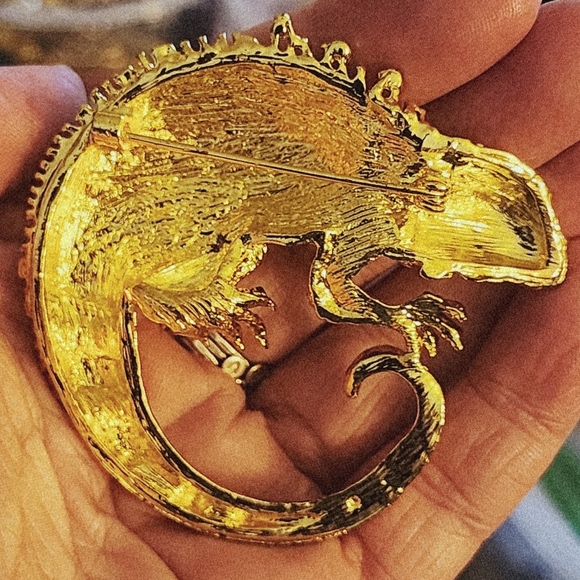 Lenny The Lizard Chameleon Gecko Reptile Brooch Gold Tone Jewel Tones Large EUC - Picture 7 of 7